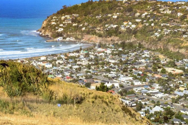 Photo of property in 1 Oxenhope Road, Richmond Hill, Christchurch, 8081