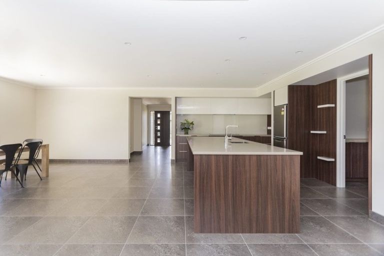 Photo of property in 11 Salisbury Crescent, Oamaru North, Oamaru, 9400