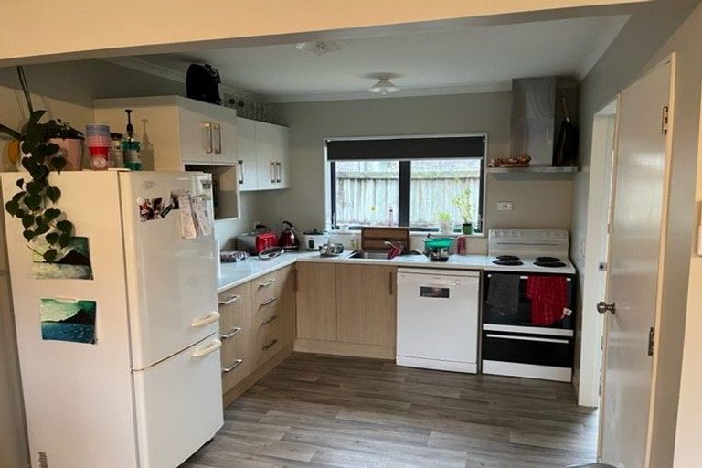 Photo of property in 8 Inverness Avenue, Hamilton East, Hamilton, 3216