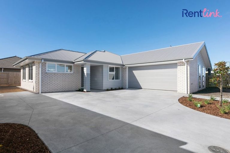 Photo of property in 199 Te Okuroa Drive, Papamoa, 3118