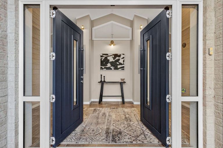 Photo of property in 1/66 Swayne Road, Cambridge, 3434