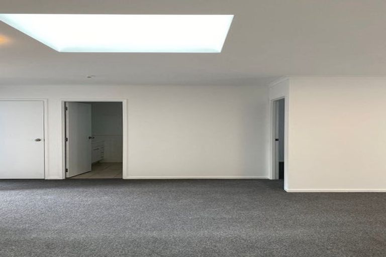 Photo of property in St Claire Village, 122/172 Mcleod Road, Te Atatu South, Auckland, 0610