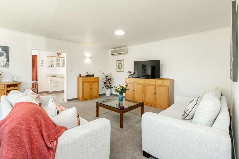 Photo of property in 6 Brown Street, Taradale, Napier, 4112