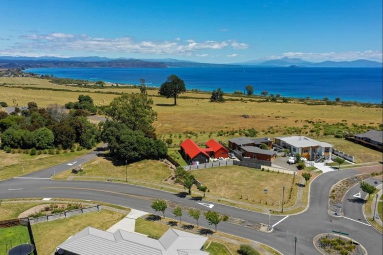 Photo of property in 1 Victory Drive, Wharewaka, Taupo, 3330