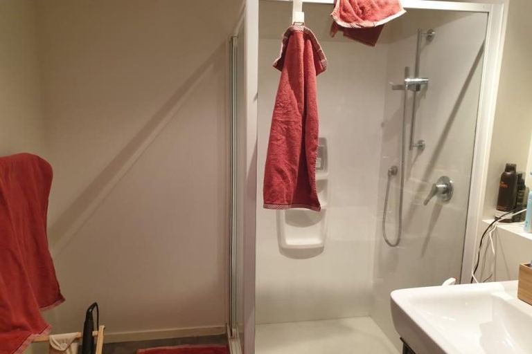 Photo of property in 189u6 Ohiro Road, Brooklyn, Wellington, 6021