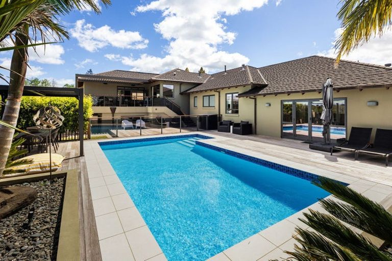 Photo of property in 27 Dalethorpe Avenue, Fairfield, Hamilton, 3214