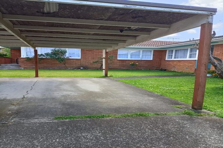 Photo of property in 4/62 Great South Road, Papakura, 2110