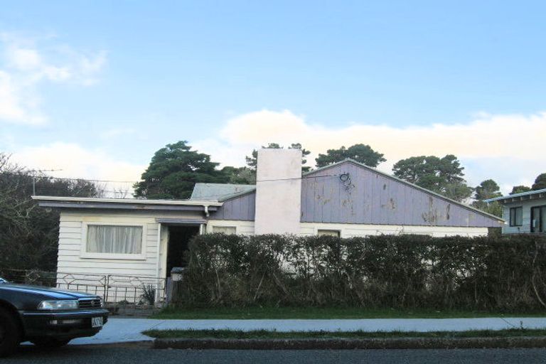 Photo of property in 48 Golf Road, Paraparaumu Beach, Paraparaumu, 5032