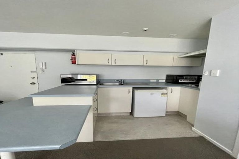 Photo of property in Capital Hill Apartments, 15/54u Hill Street, Thorndon, Wellington, 6011
