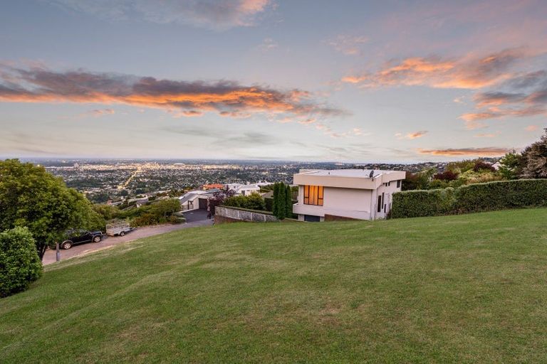 Photo of property in 3 Derrynane Lane, Cashmere, Christchurch, 8022