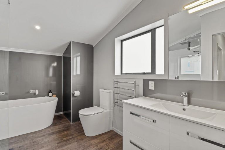 Photo of property in 680 Welcome Bay Road, Waitao, Tauranga, 3175