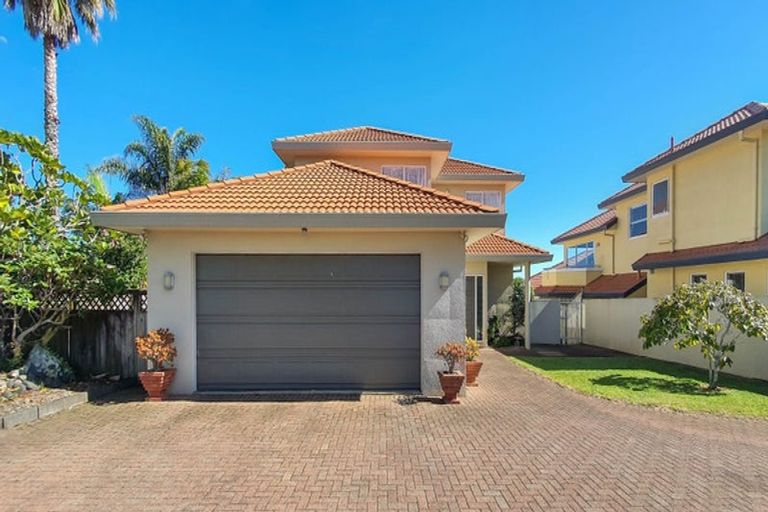 Photo of property in 117 Somerville Road, Somerville, Auckland, 2014