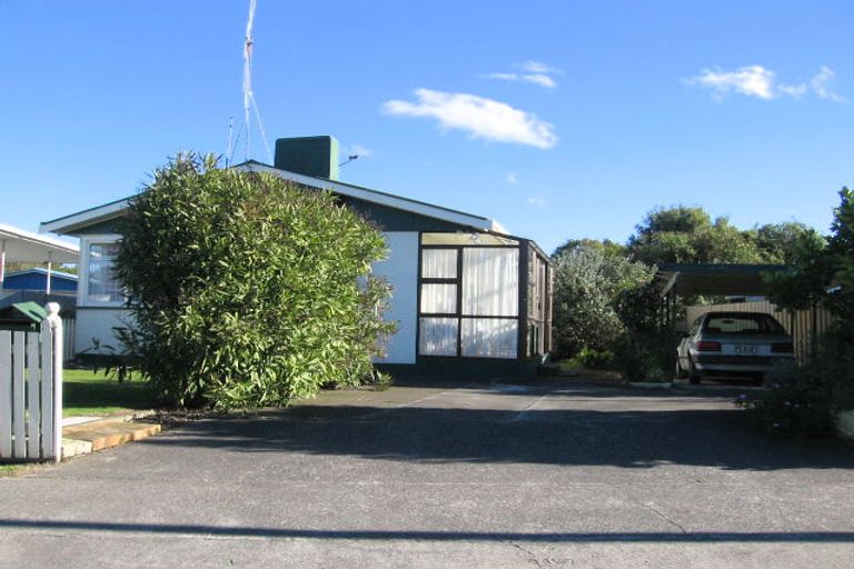 Photo of property in 12 Keith Street, Roslyn, Palmerston North, 4414