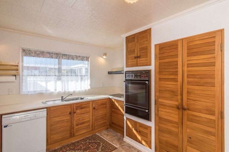 Photo of property in 40a Kapanui Road, Waikanae, 5036