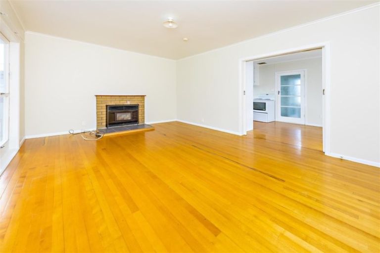 Photo of property in 1/15 Onslow Road, Papakura, 2110