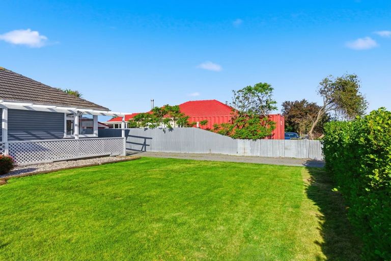 Photo of property in 63 Tauiwi Crescent, Hei Hei, Christchurch, 8042