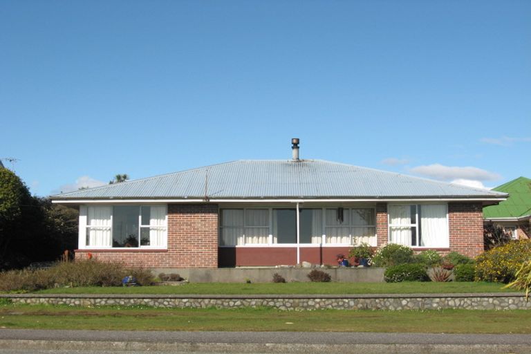 Photo of property in 118 Fitzherbert Street, Hokitika, 7810
