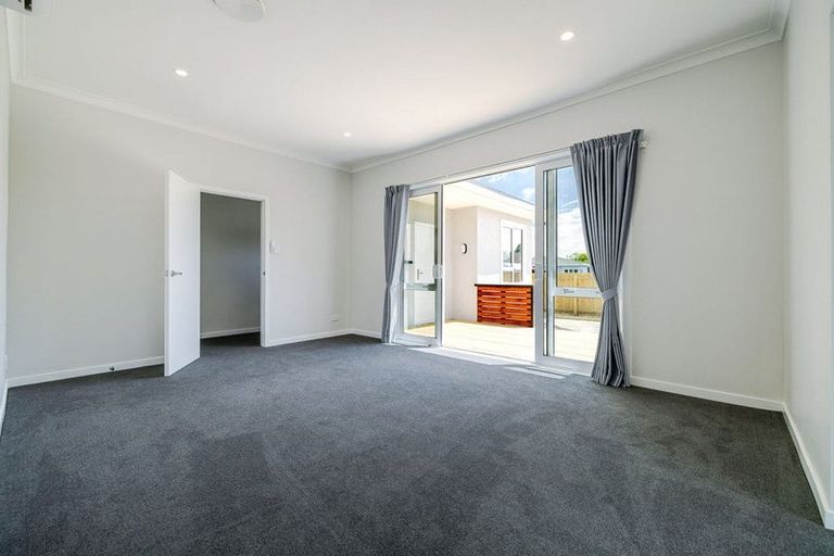 Photo of property in 160 College Street, Awapuni, Palmerston North, 4412