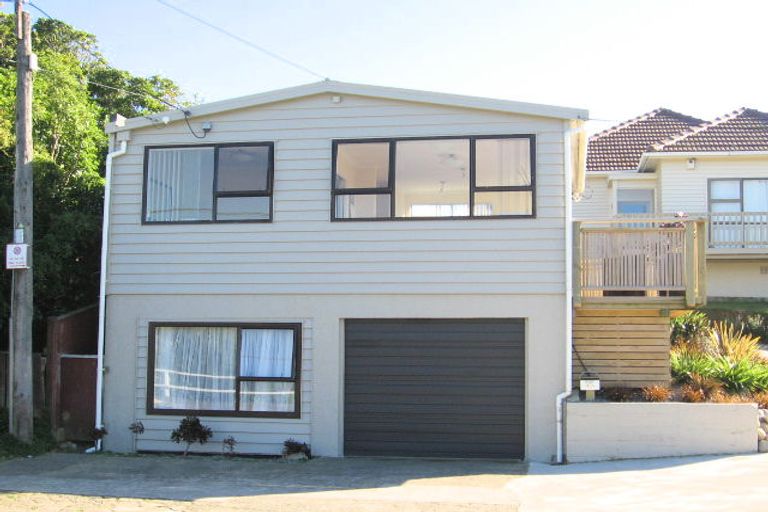Photo of property in 40a Bannister Avenue, Johnsonville, Wellington, 6037