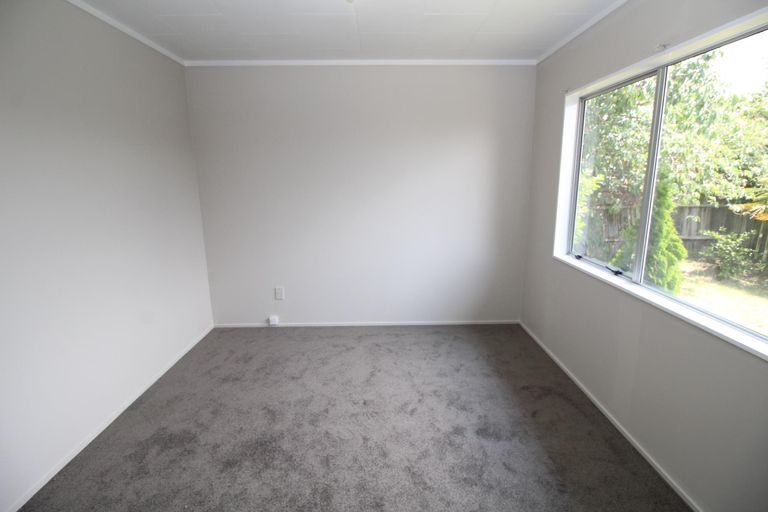 Photo of property in 14a Pohutukawa Drive, Owhata, Rotorua, 3010