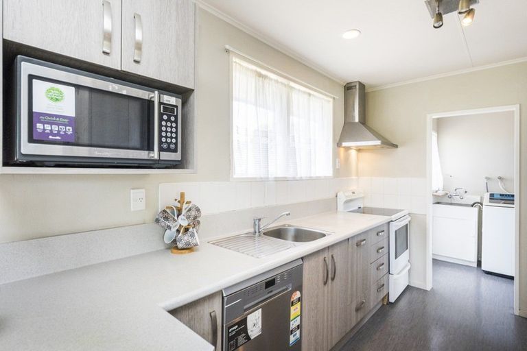 Photo of property in 136 Milson Line, Milson, Palmerston North, 4414