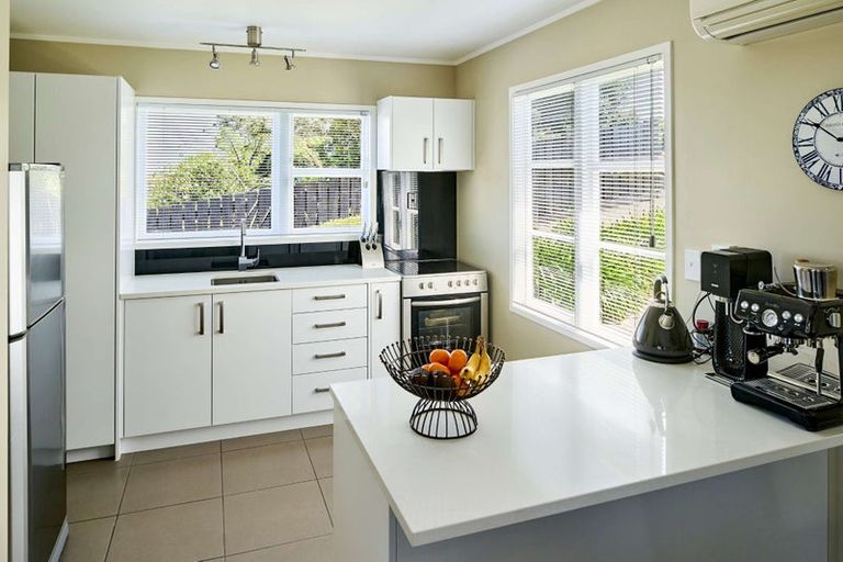 Photo of property in 106 Ironside Road, Johnsonville, Wellington, 6037