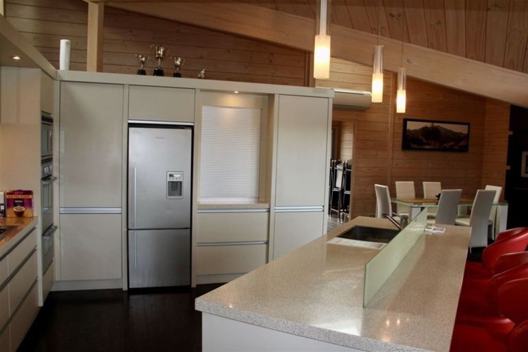 Photo of property in 1 Leeward Drive, Whitianga, 3510