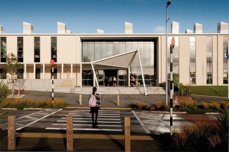 Photo of property in 49 Drumbuoy Drive, Flat Bush, Auckland, 2019