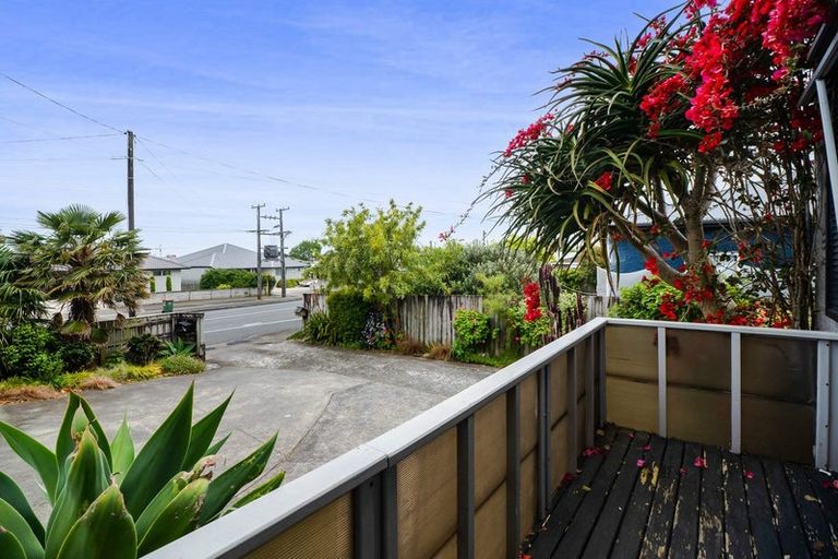 Photo of property in 181 Tukapa Street, Westown, New Plymouth, 4310