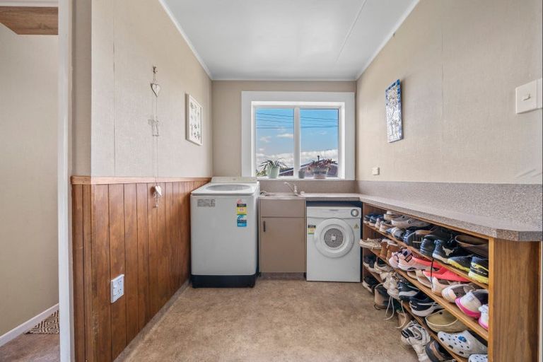 Photo of property in 14a Walsh Road, Westown, New Plymouth, 4310