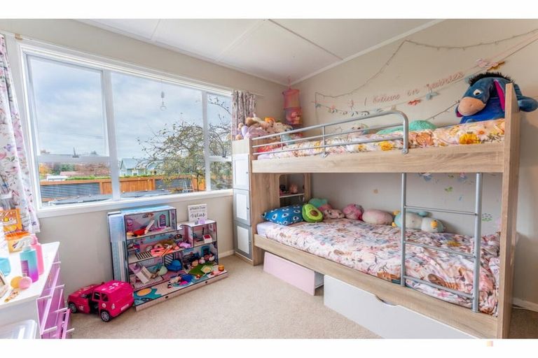Photo of property in 6 Naylor Street, Waimate, 7924