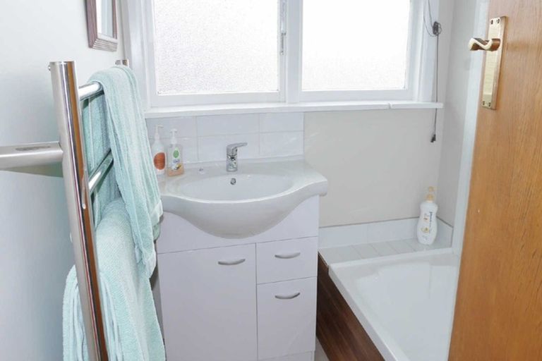 Photo of property in 205 Innes Road, St Albans, Christchurch, 8052