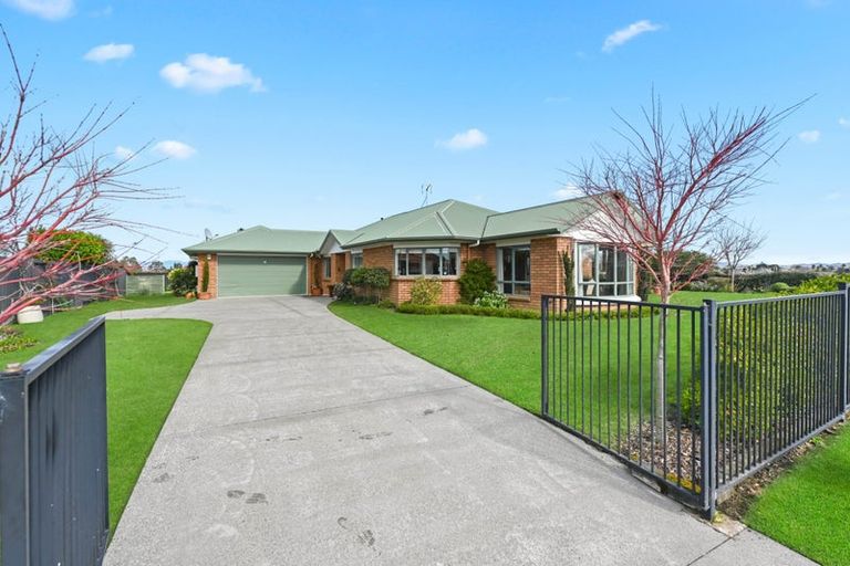 Photo of property in 22 Portobello Way, Huntington, Hamilton, 3210