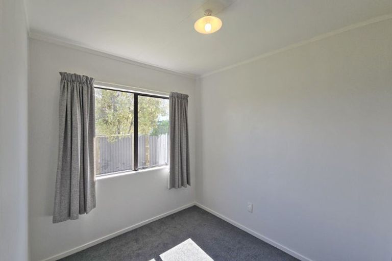 Photo of property in 36 Whiting Crescent, Greenmeadows, Napier, 4112