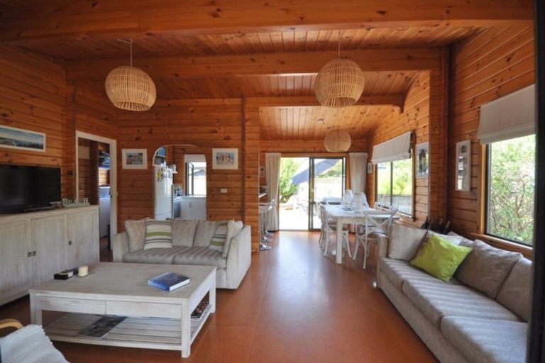 Photo of property in 10 Monarch Grove, Pauanui, Hikuai, 3579