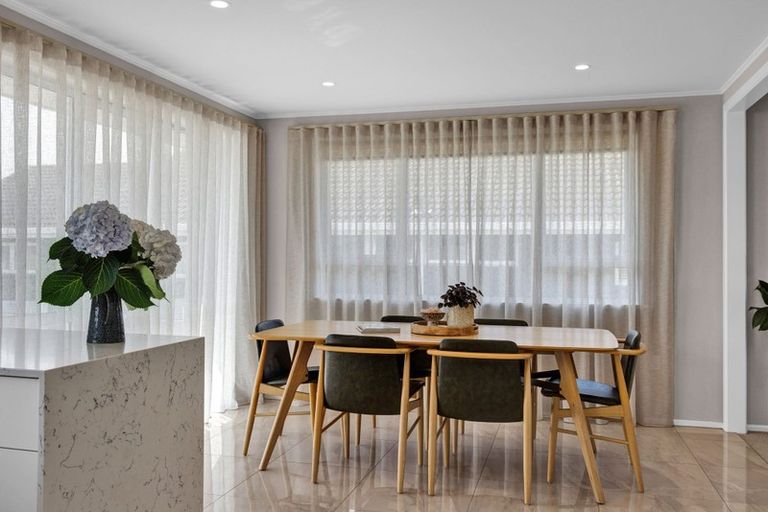 Photo of property in 93 Waihi Road, Hawera, 4610