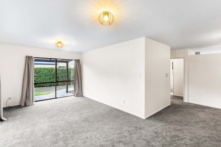 Photo of property in 1/112a Poulson Street, Addington, Christchurch, 8024