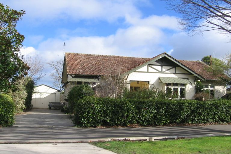 Photo of property in 25 Rainforth Street, Roslyn, Palmerston North, 4414