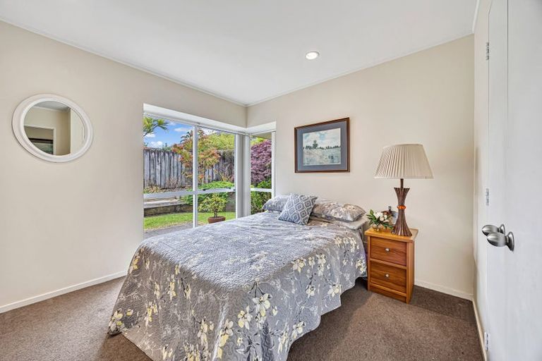 Photo of property in 15 Bluefin Way, West Harbour, Auckland, 0618