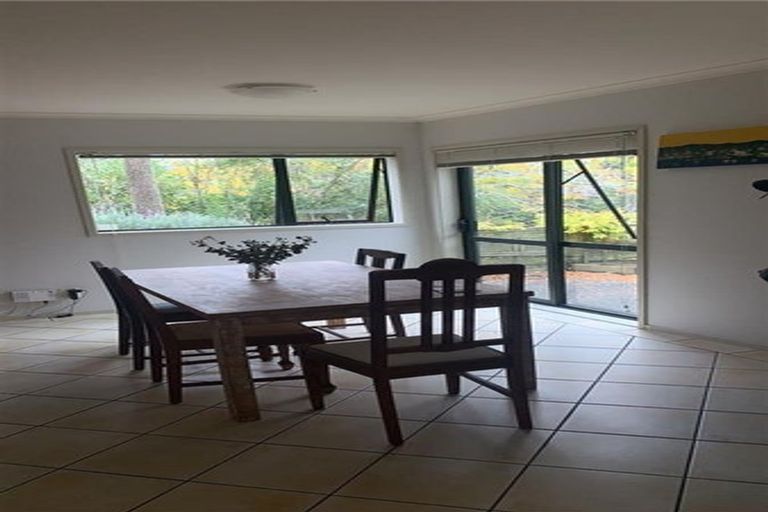 Photo of property in 18 Catrina Avenue, Birkenhead, Auckland, 0626