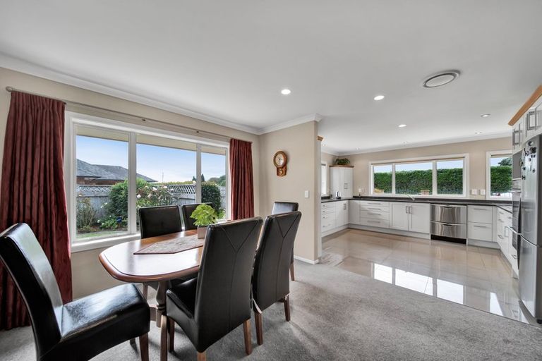 Photo of property in 38 Manawapou Road, Hawera, 4610