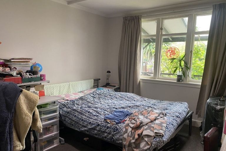 Photo of property in 16 Peer Street, Upper Riccarton, Christchurch, 8041