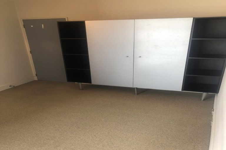 Photo of property in St Pauls Apartments, 94/43u Mulgrave Street, Thorndon, Wellington, 6011
