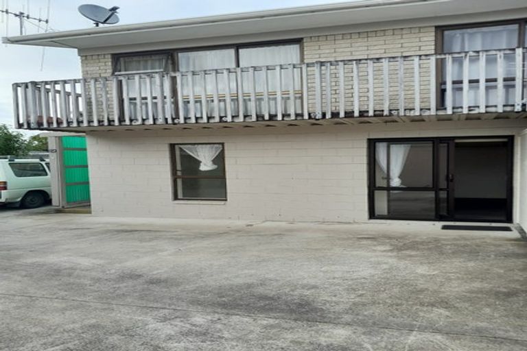 Photo of property in 17 Third Avenue, Avenues, Whangarei, 0110