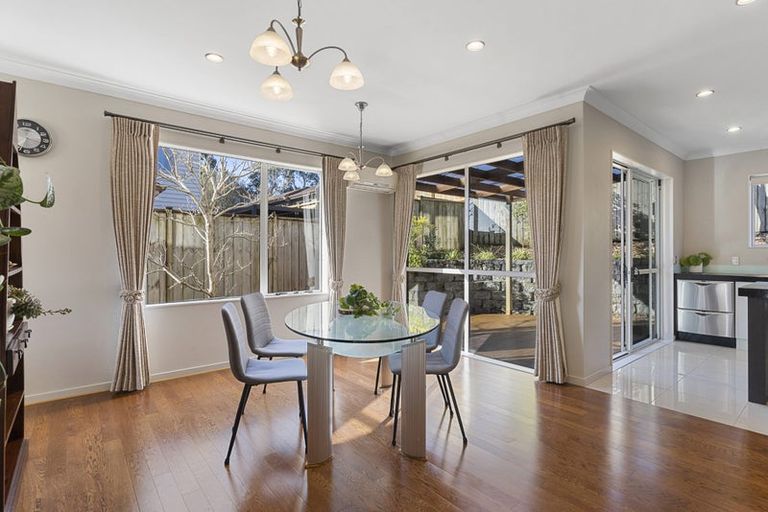 Photo of property in 86 Coachman Drive, Flat Bush, Auckland, 2016