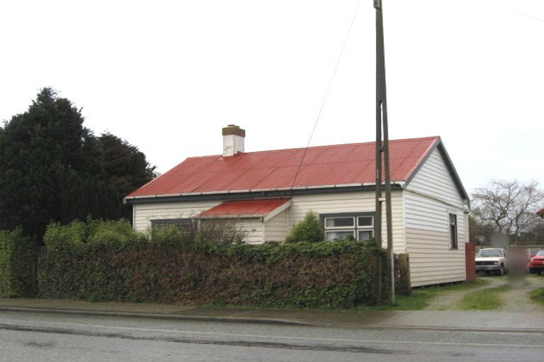 Photo of property in 63 Seaward Road, Edendale, 9825