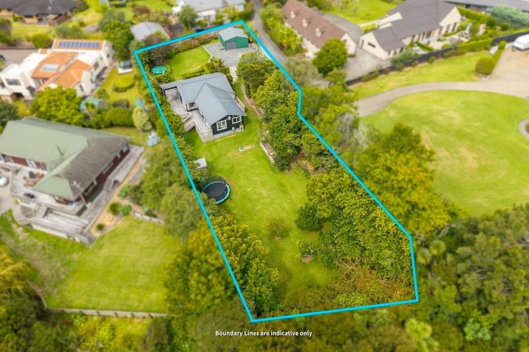 Photo of property in 22 Denehurst Drive, Waimauku, 0812