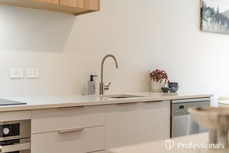 Photo of property in 11/489 Riverside Drive, Fairfield, Lower Hutt, 5011