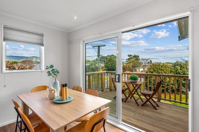 Photo of property in 55 Martin Road, Paraparaumu Beach, Paraparaumu, 5032