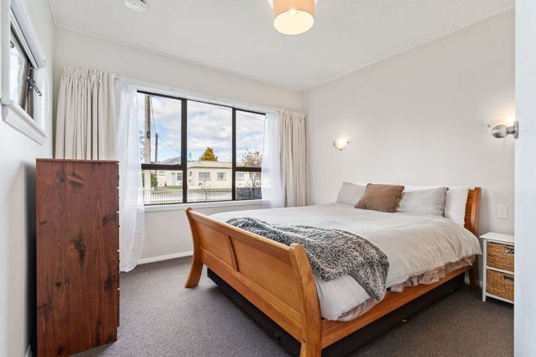 Photo of property in 4 Mckenzie Terrace, Carterton, 5713